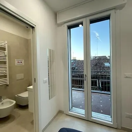 Turris Apartments, Skyline Historic Center Maison d'hôtes Bologne